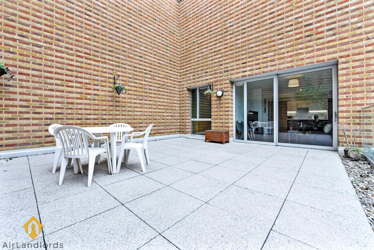 Exclusive 3 Bed 3Bath Penthouse Near Canary Wharf Londra Esterno foto